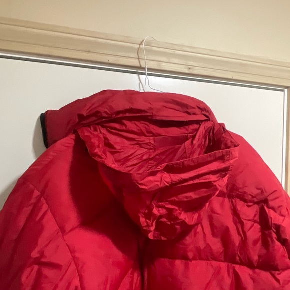 polo Sport Red Puffer Winter Jacket in size Large. - Picture 8 of 9